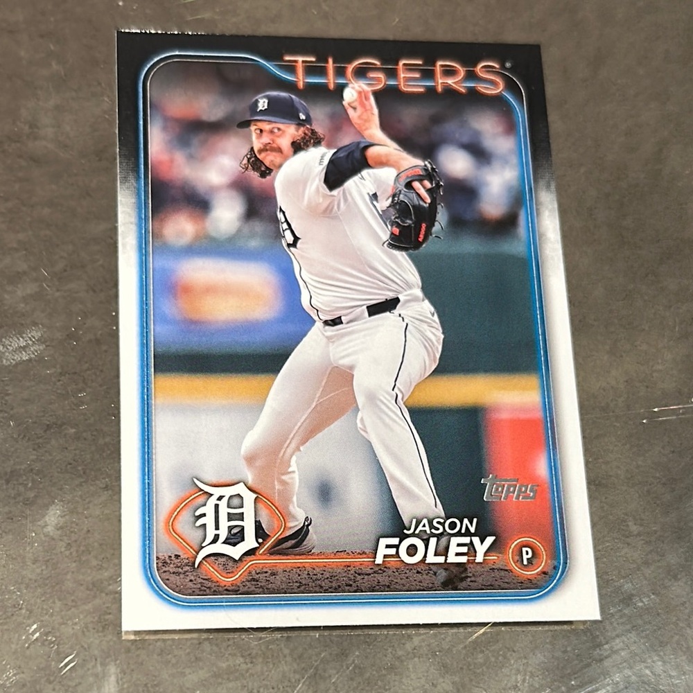 Topps Tigers Baseball Card